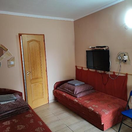 Havanna Etterem Es Vendeghaz Hotel Putnok Buitenkant foto